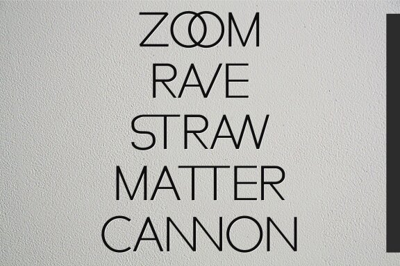 Zeenn | Sans Serif Font