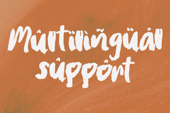 Sero Aromad Brush Script Font