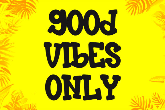 Benji Holidas Summer Display Font