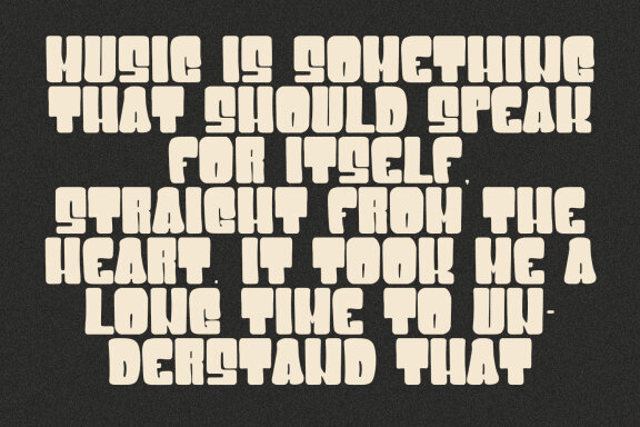 Heibua Groovy Display Typeface