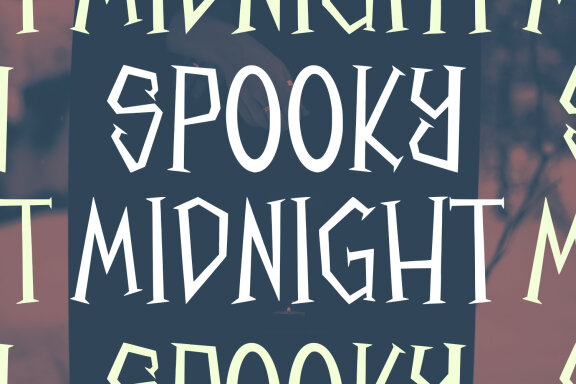 Cholqy Halloween Display Font
