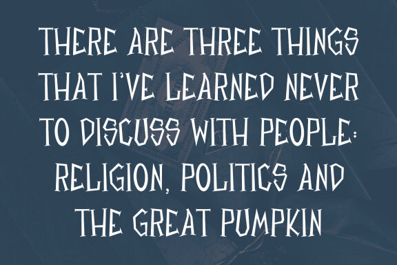 Cholqy Halloween Display Font