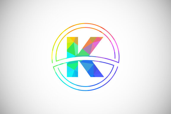 Low poly style letter with a circle frame