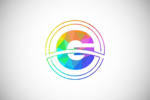Low poly style letter with a circle frame