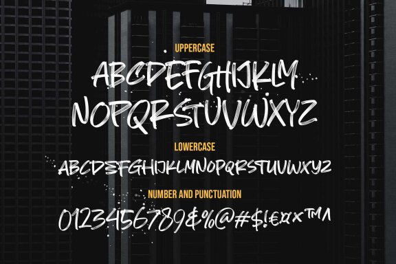 Monster Grande Brush Font