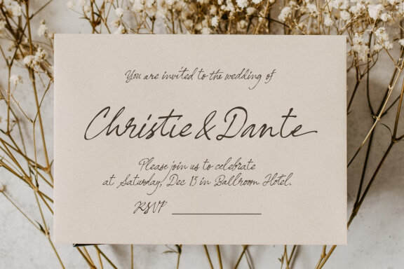 Nostalgic Words - Vintage Signature