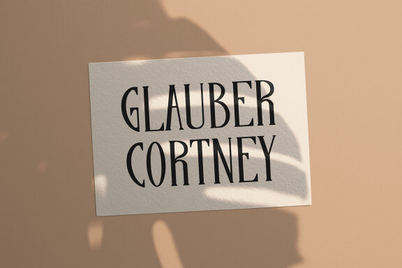 Lethiqs Serif Display Font