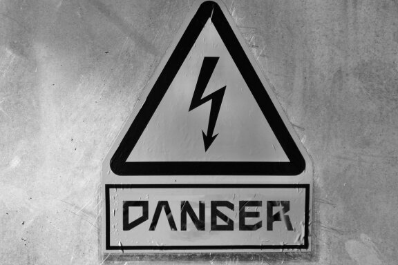 Teroxia - Robotic Font