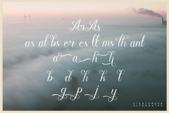 Mewskia | Modern Calligraphy Font