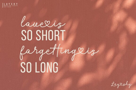 Layshy | Monoline Script