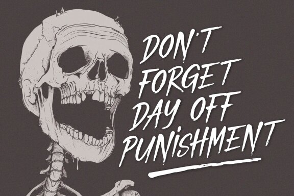 Death Rattle | Brush Horror Display