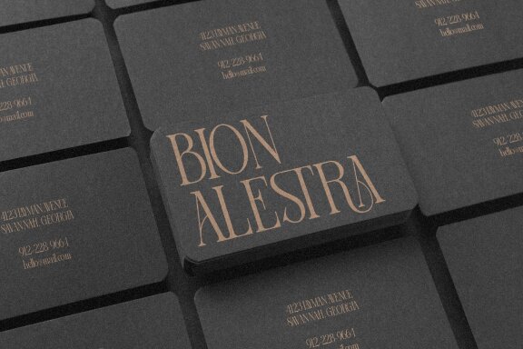 Genastaq | Classic Serif Font