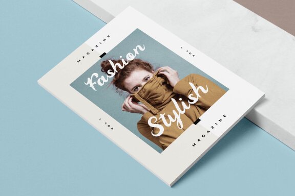 Mewtty | Hand Drawn Script Font