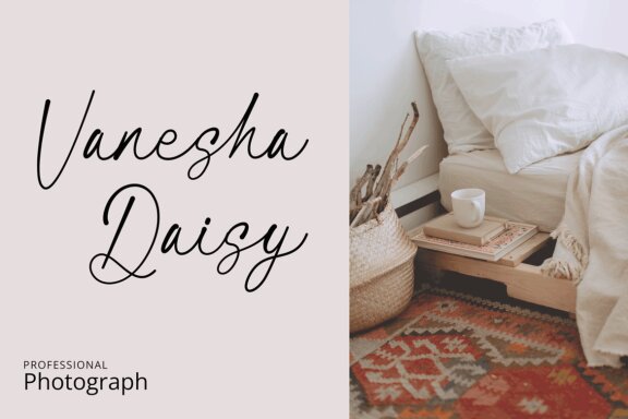 Santun | Signature Script Font