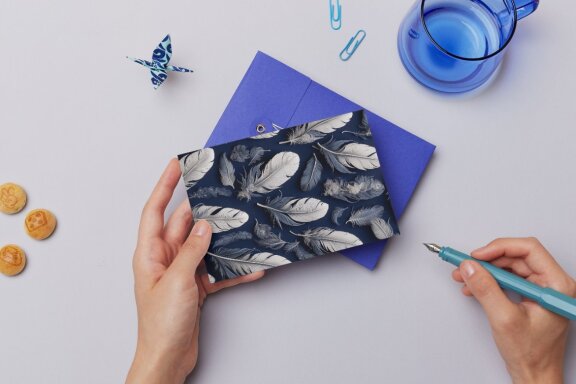 White Feathers - Free Patterns