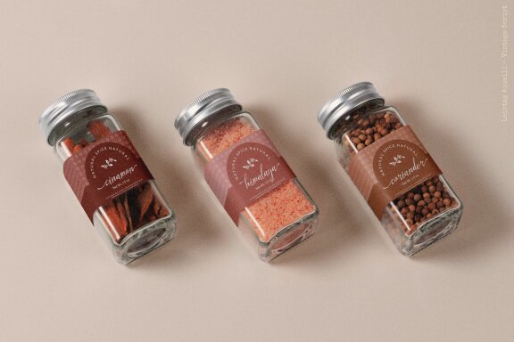 Leirtag Aquelli | Vintage Script Font