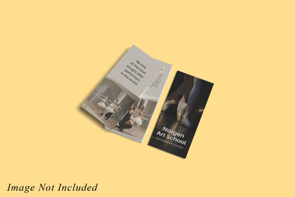 Minimalist DL Flyer Brochure Mockup