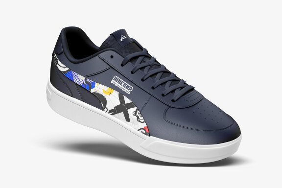 Sneakers Mockup Set