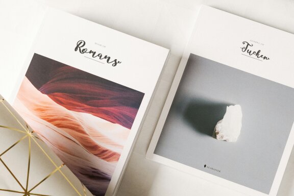 Siollars | Handwritten Script Font