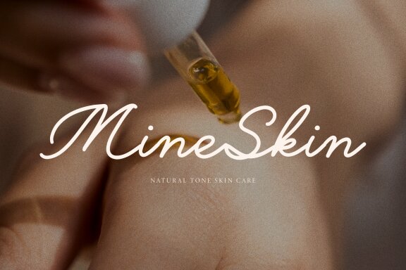 Belly Shine | Handwritten Script Font