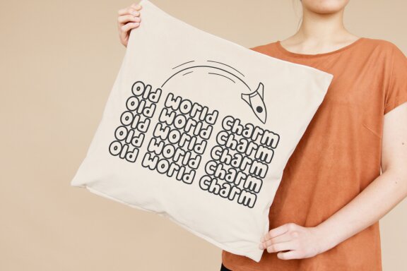 Vintage Charm - Retro Bubble Font