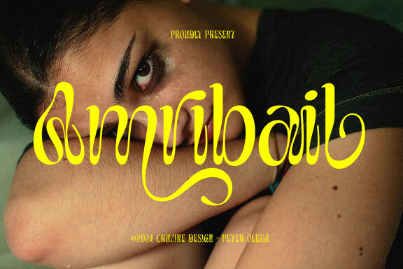 Amribail Groovy Retro Font