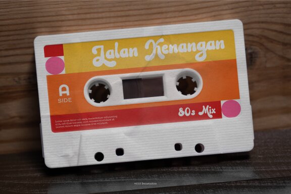 Ainz Seranot | Retro Bold Font