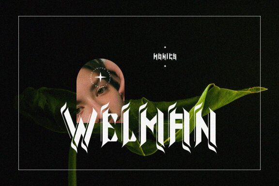 MONICCS BLACKLETER TYPEFACE