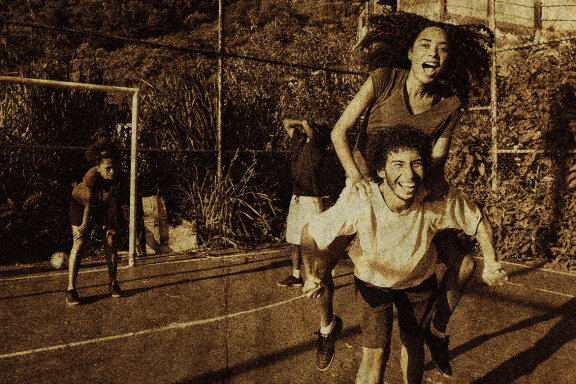 Old Memories Photo Effect