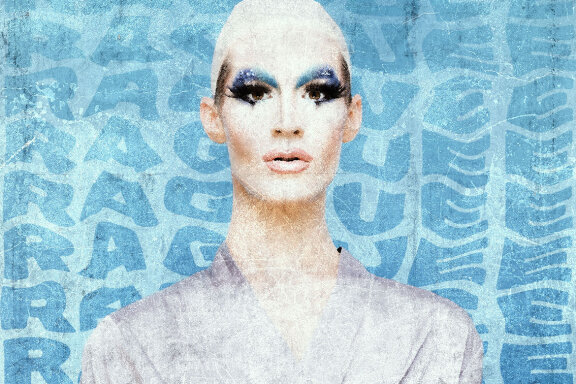 Wrecked Wall Photo Effect